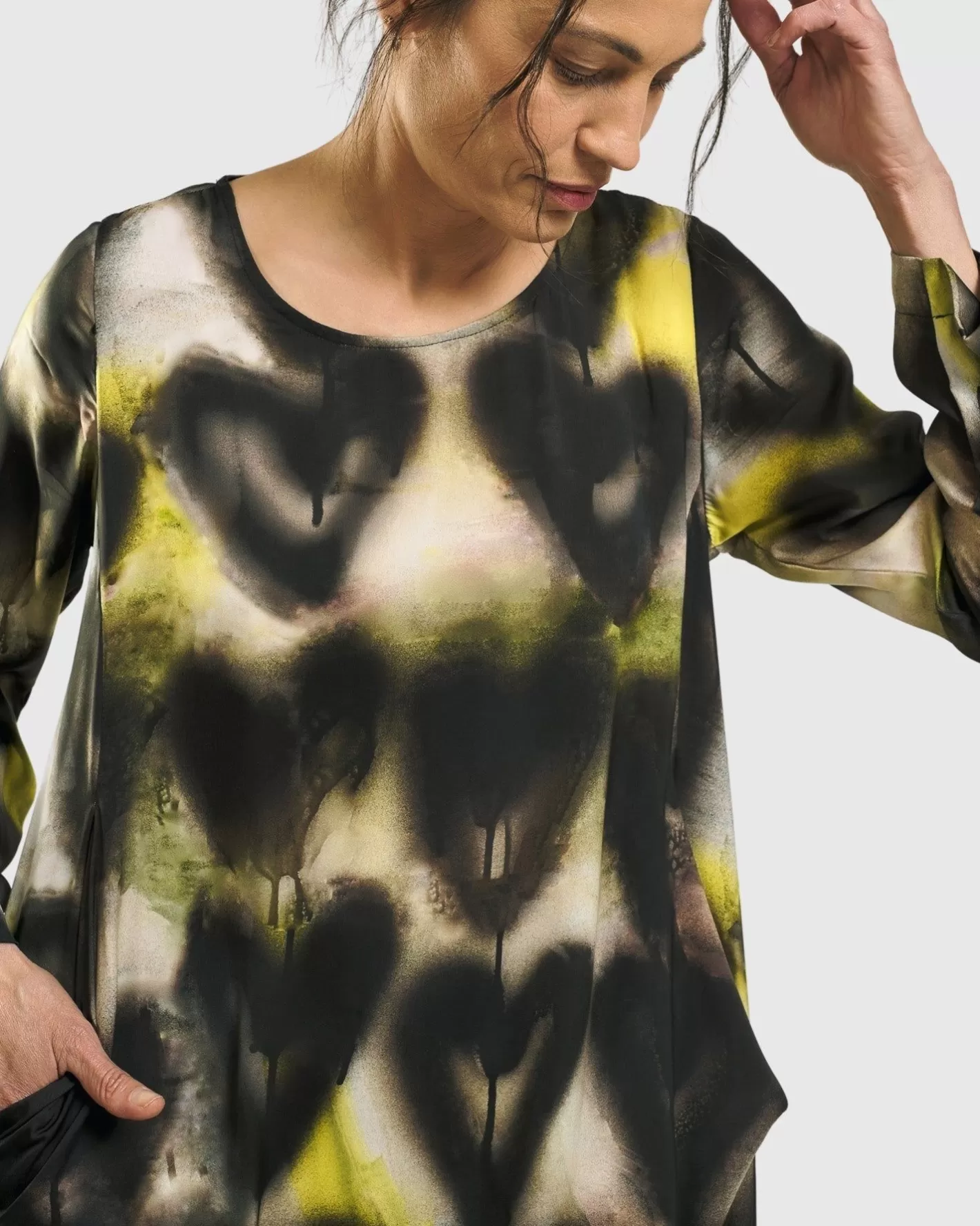 Amore Tunic Top, Hearts-ALEMBIKA Best Sale