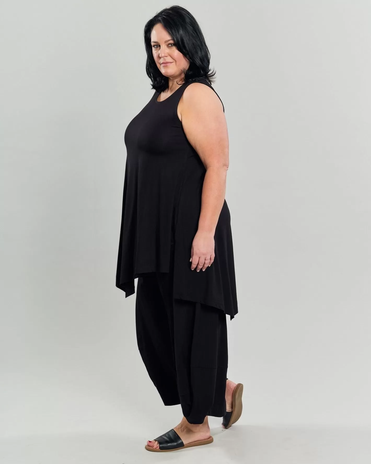 Ani Sleeveless Tunic Top, Black-ALEMBIKA Online