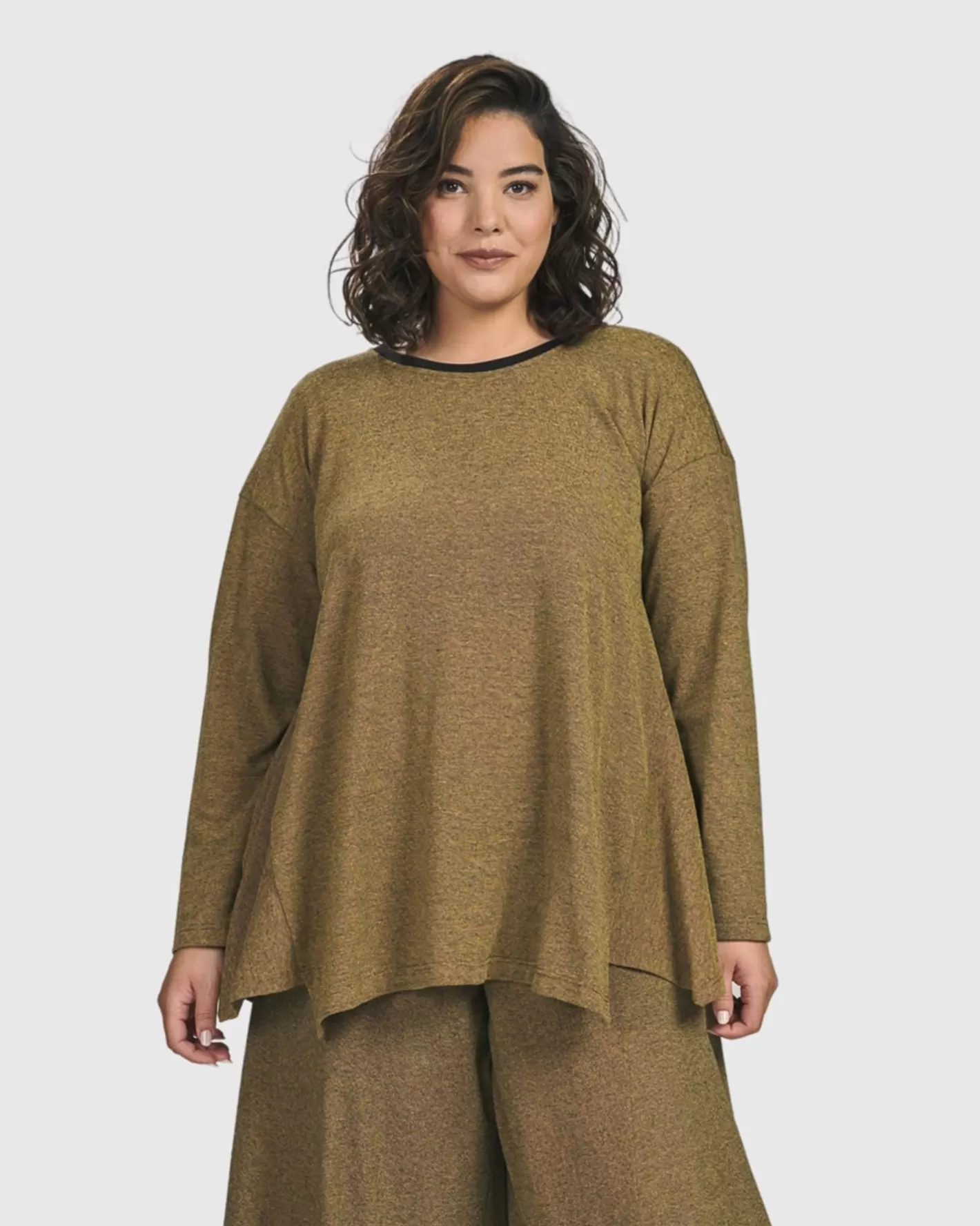 Essential Flared Top, Honey-ALEMBIKA Best