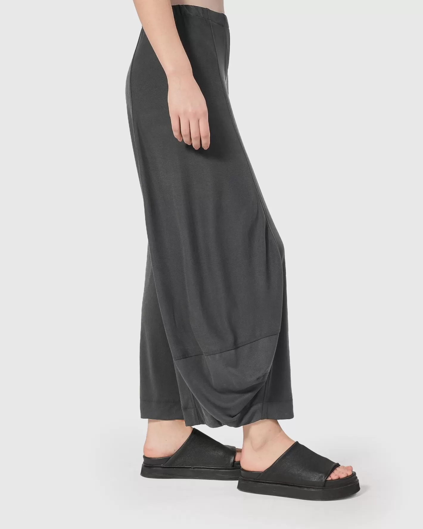 Essential Go-To Punto Pants, Grey-ALEMBIKA Shop