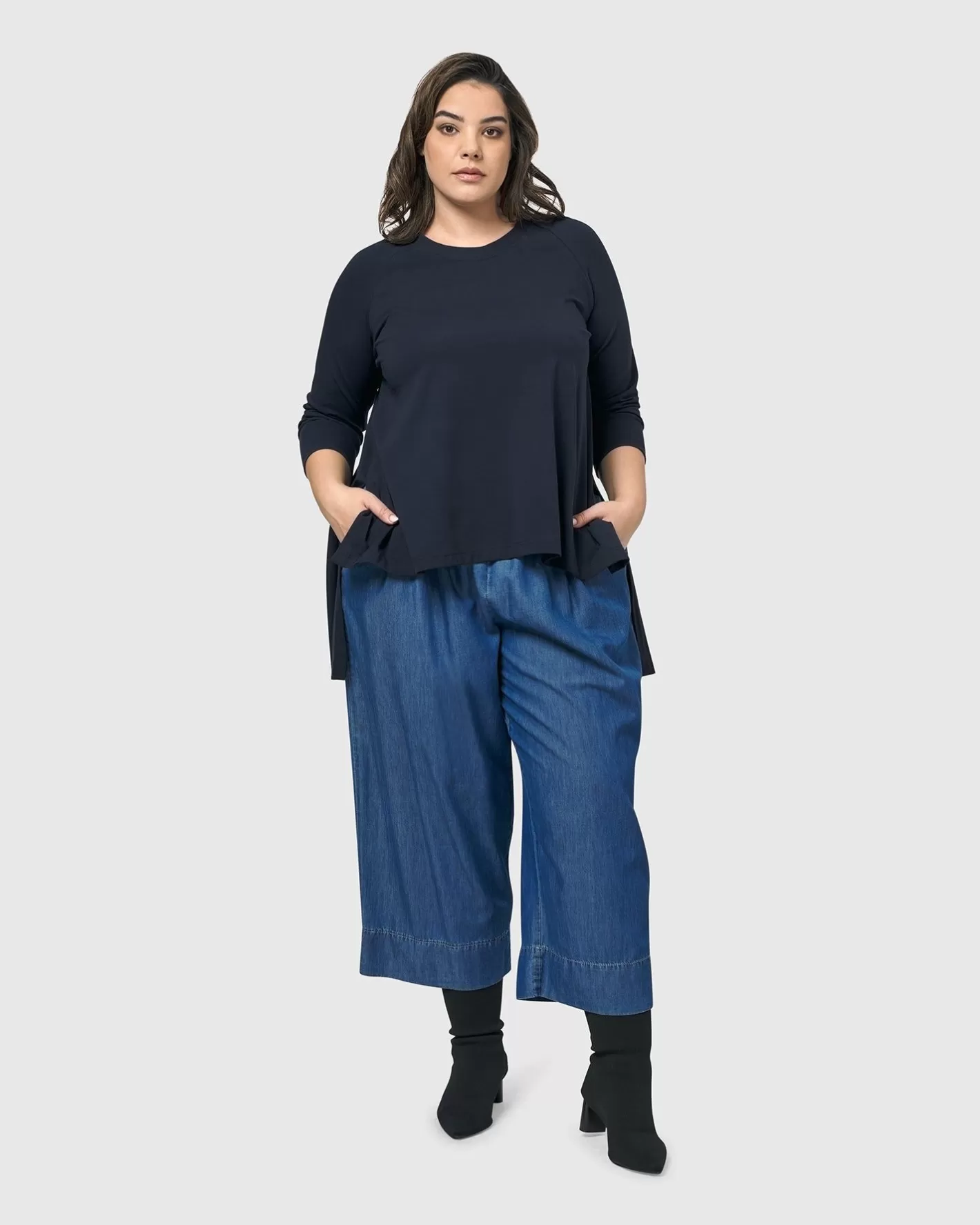 Essential Hi-Lo Top, Navy-ALEMBIKA Hot