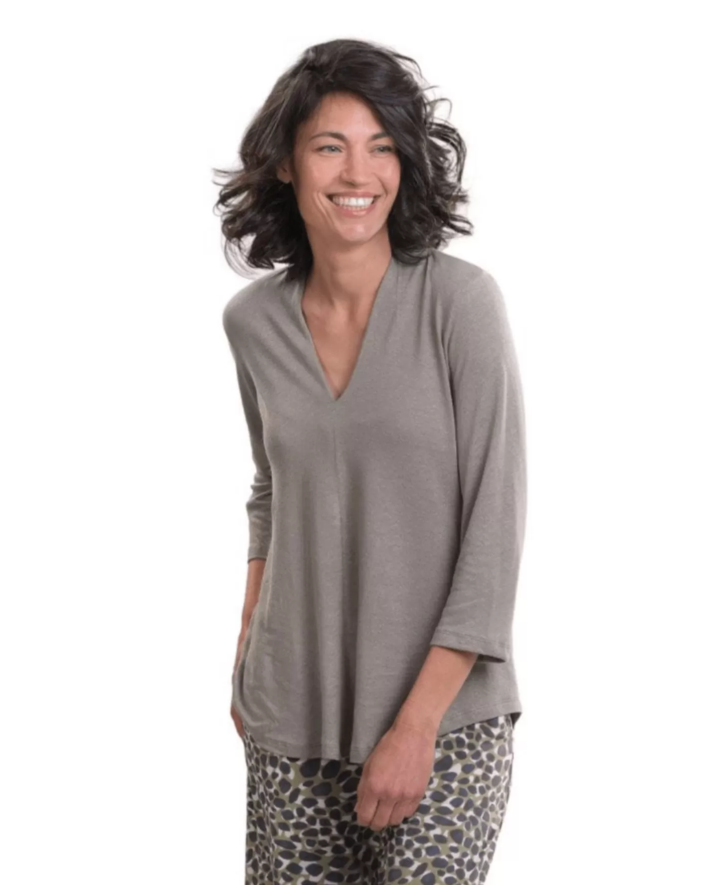 Essential Linen V-Neck Top, Sage-ALEMBIKA Online