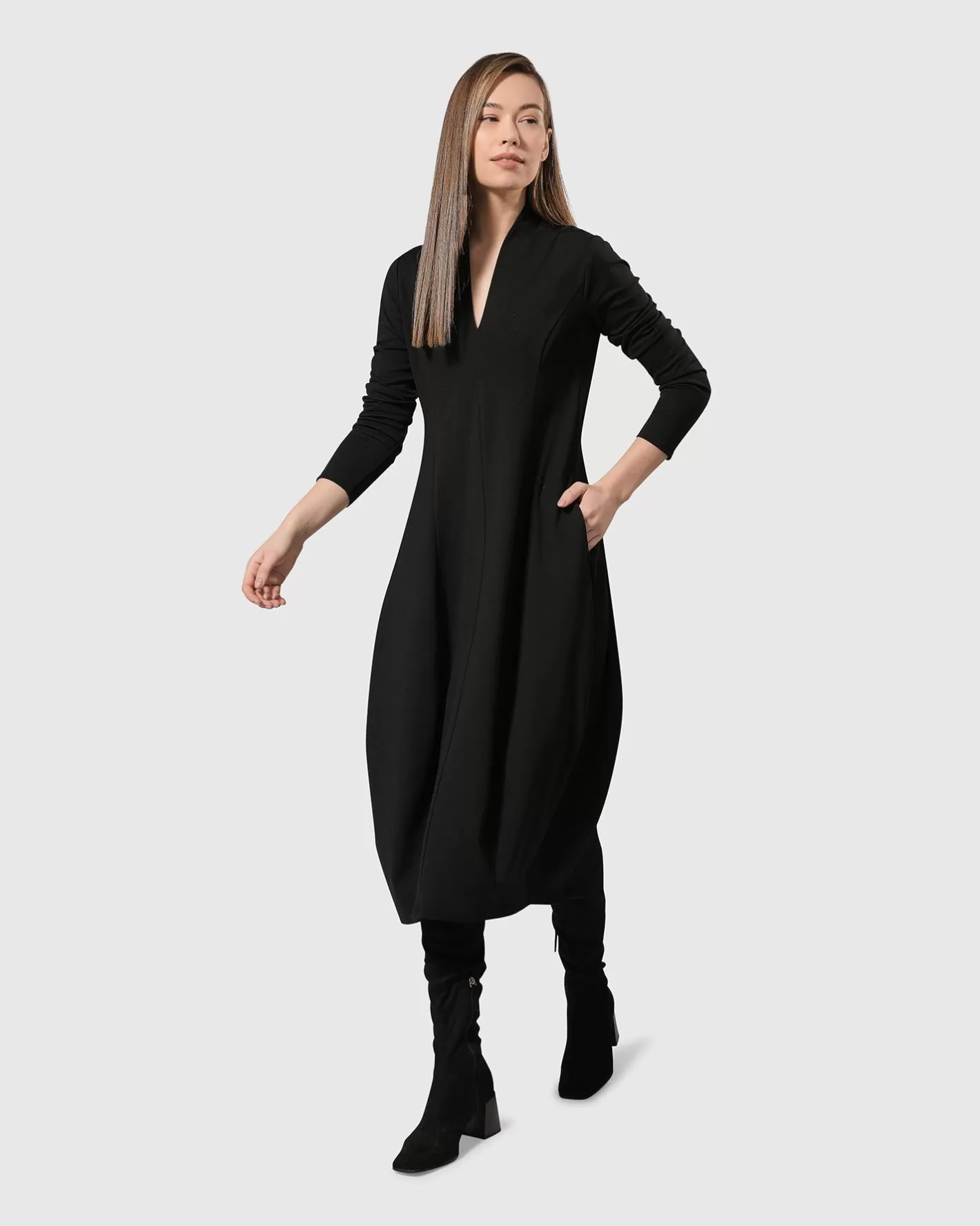 Essential Pockets Cocoon Dress, Black-ALEMBIKA Online