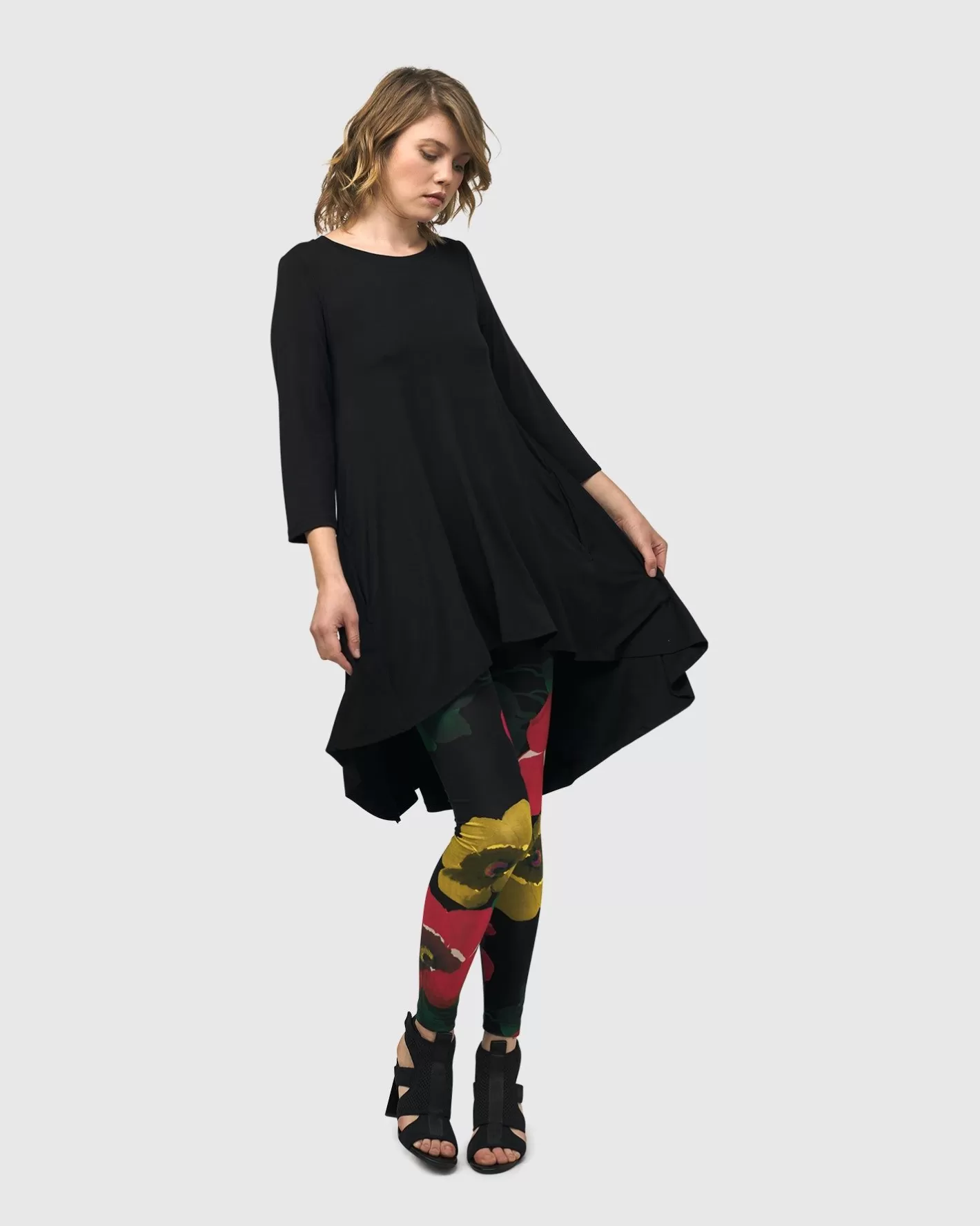 Essential Swing Tunic Top, Black-ALEMBIKA Flash Sale