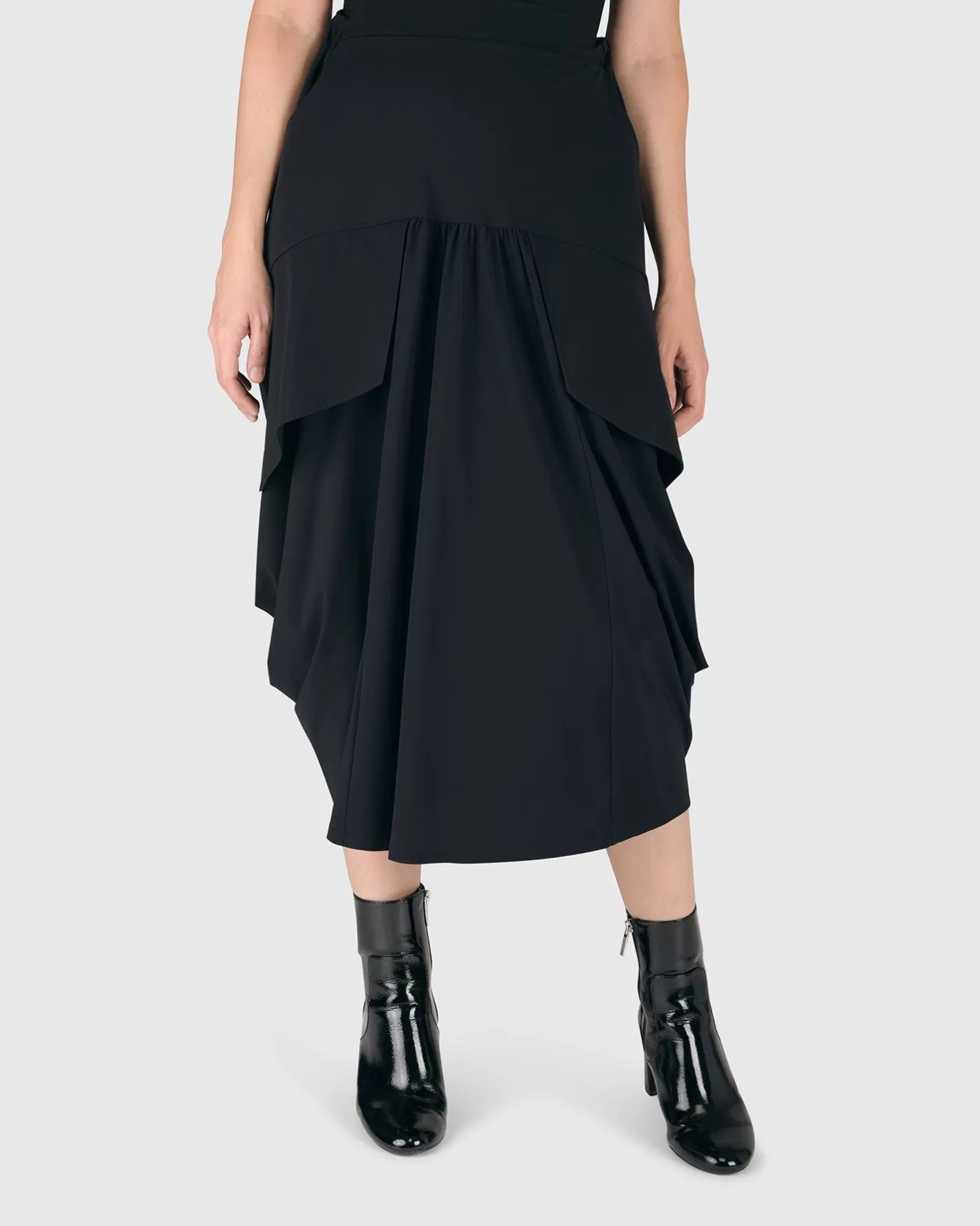 Essential Tekbika Gotta Have It Skirt, Black-ALEMBIKA Outlet