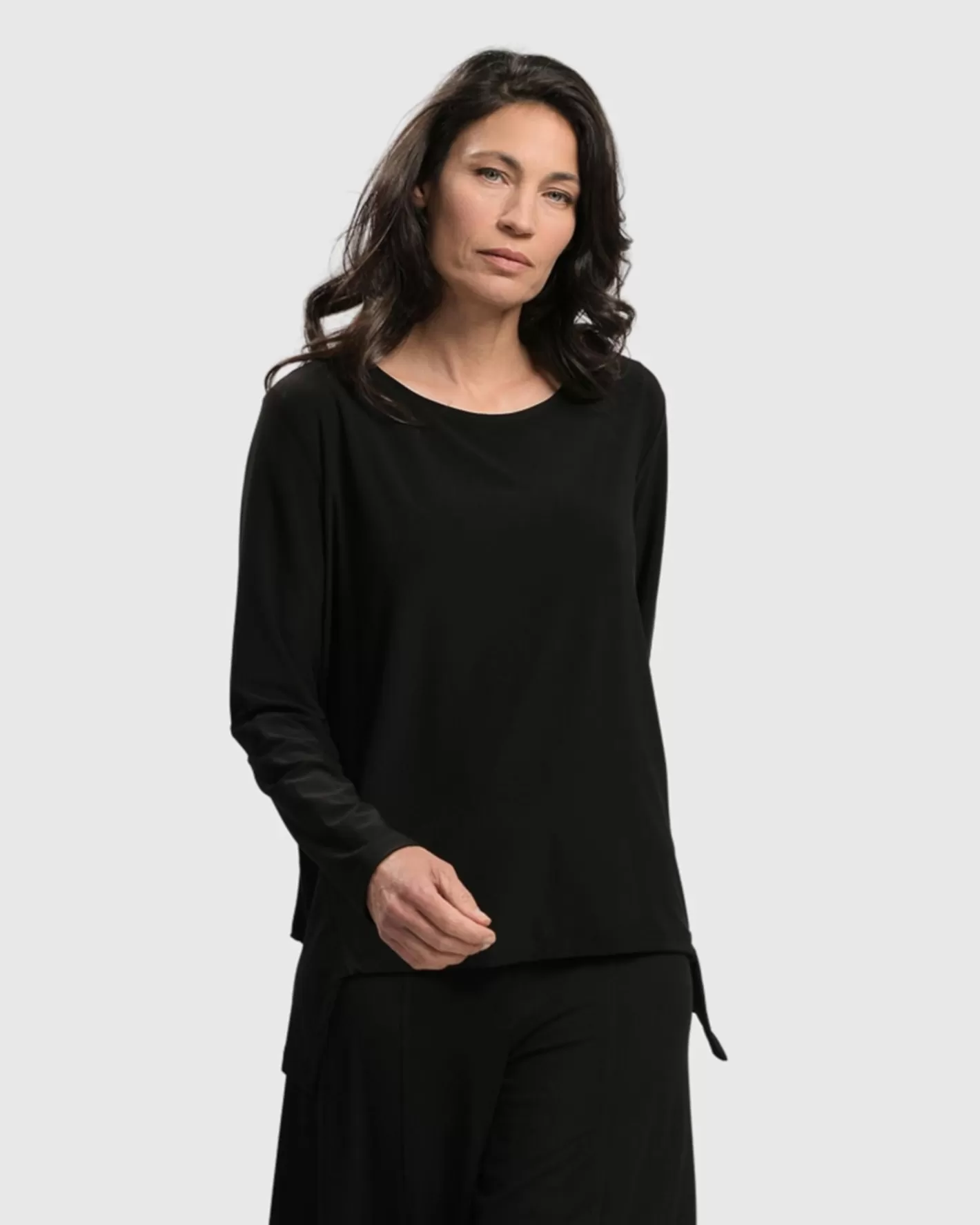 Essential Ultimate Top, Black-ALEMBIKA Flash Sale