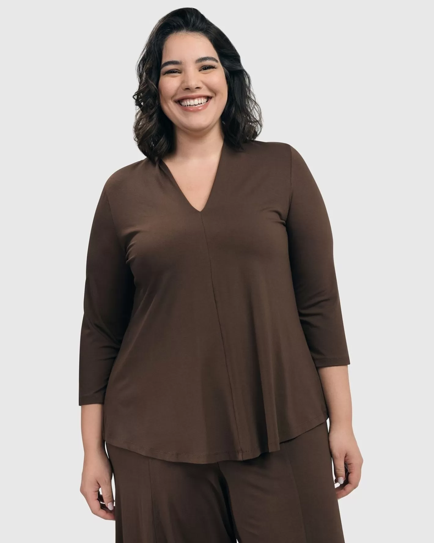 Essential V-Neck Top, Coffee-ALEMBIKA Best Sale