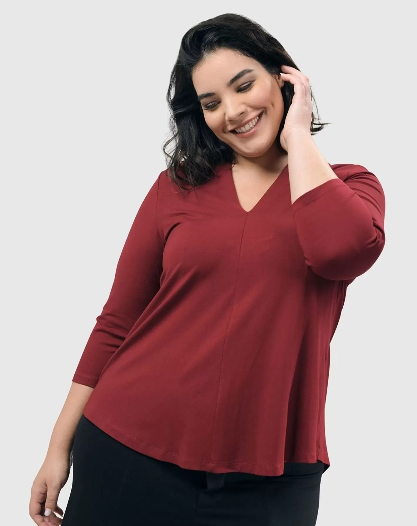 Essential V-Neck Top, Plum-ALEMBIKA Online