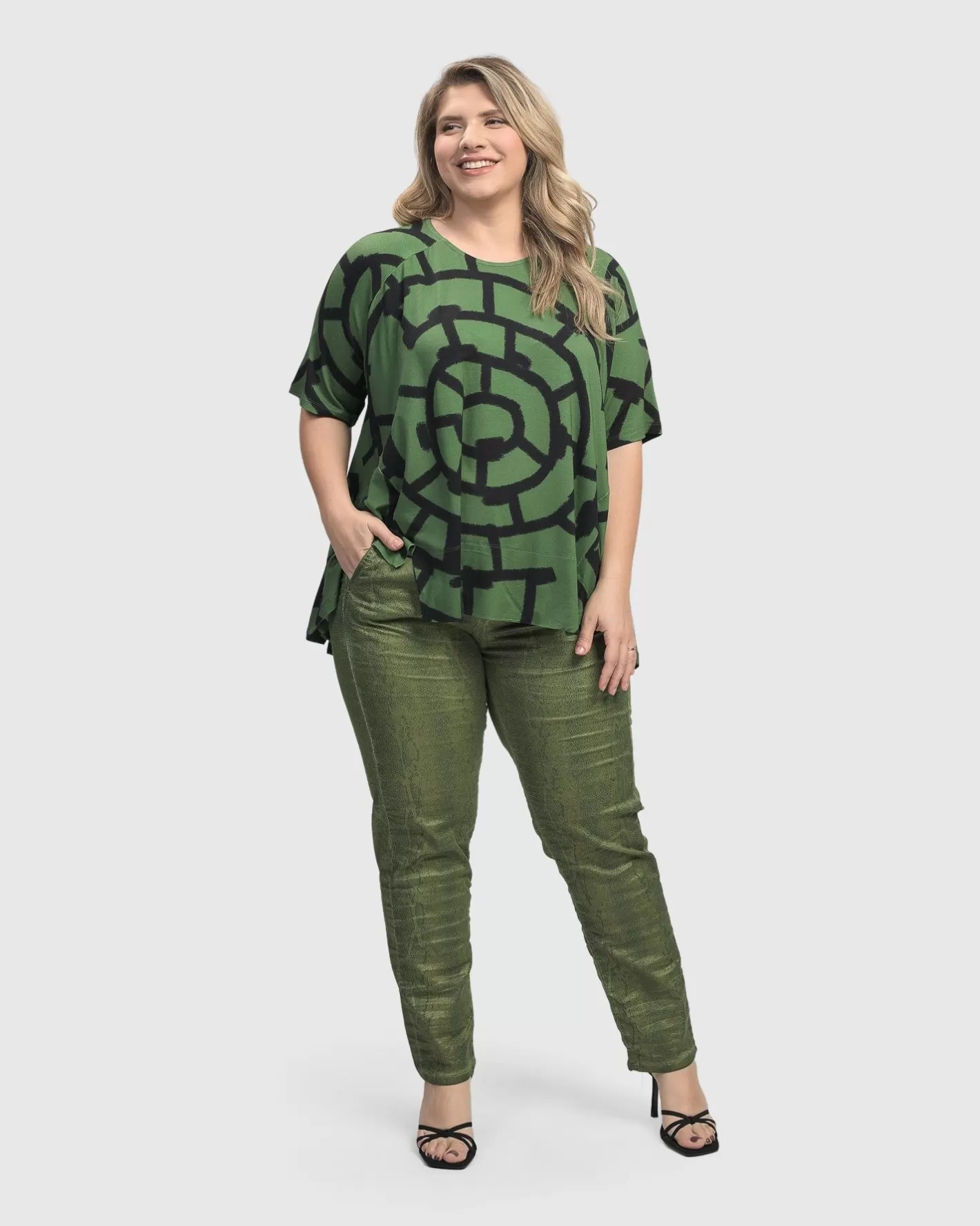 Fearless Iconic Stretch Jeans, Green-ALEMBIKA Best Sale