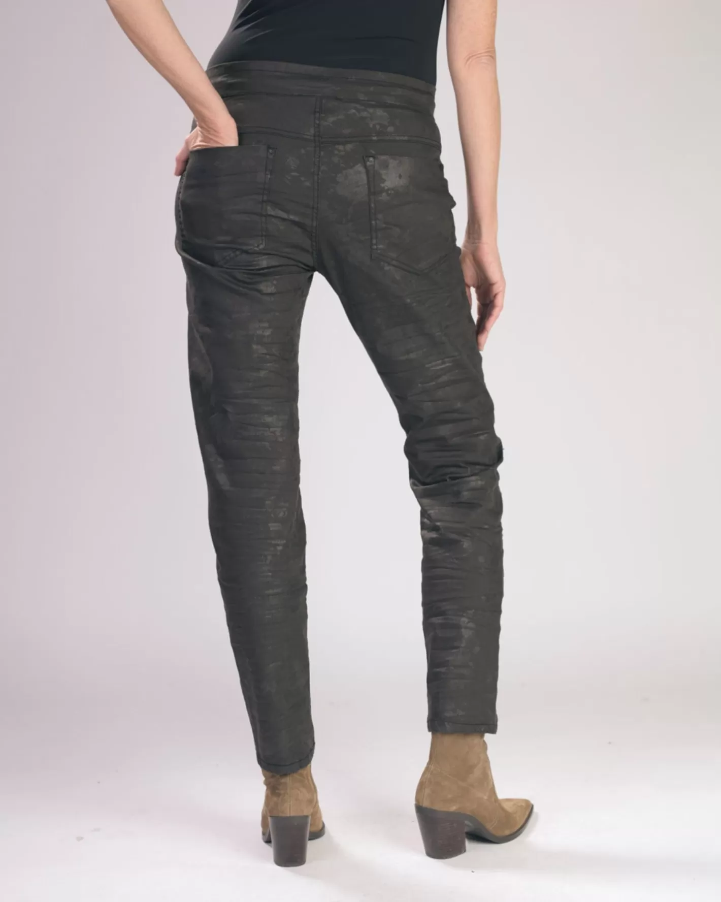 Floral Iconic Stretch Jeans, Chocolate-ALEMBIKA Best Sale