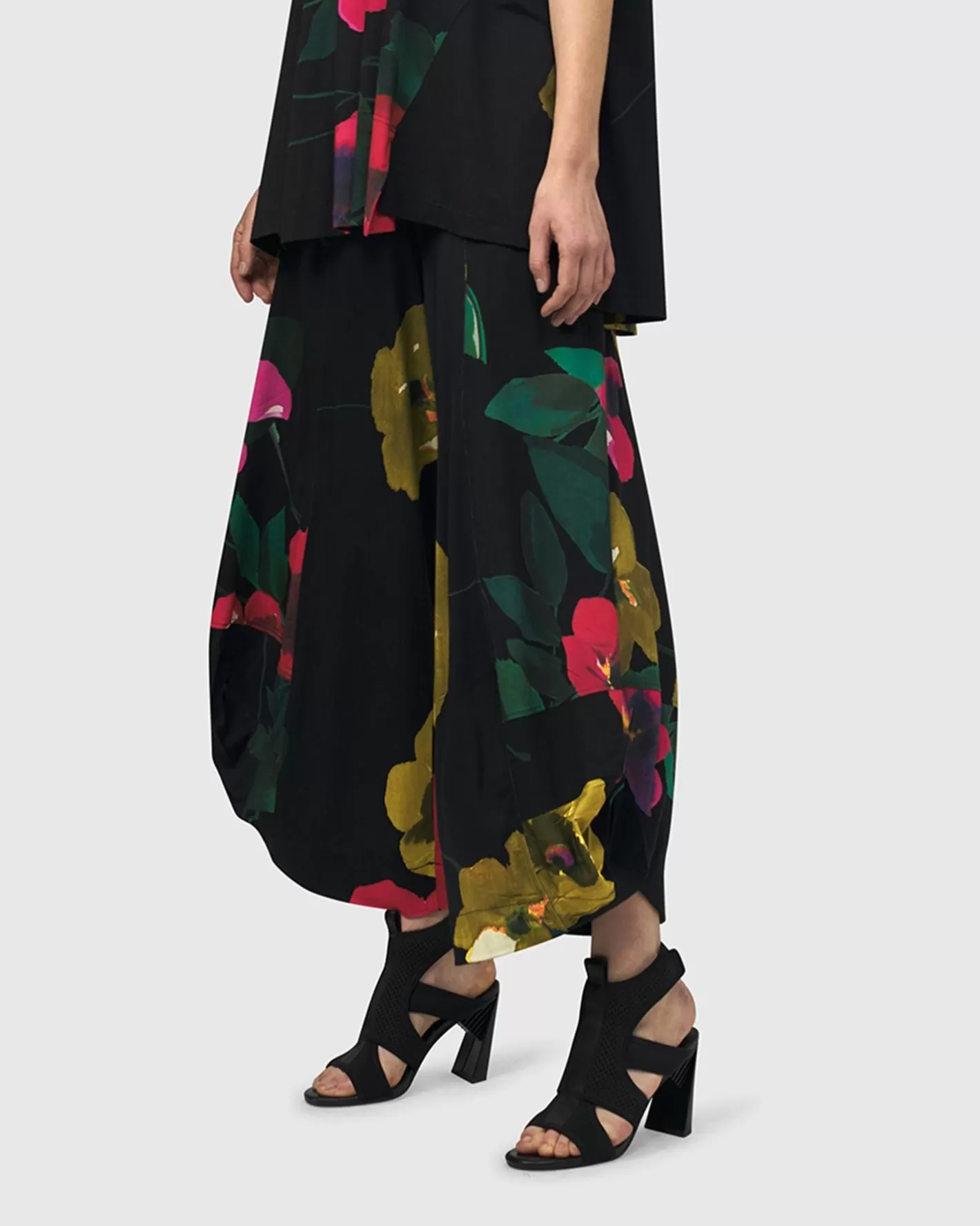 Gaudi Punto Pants, Garden-ALEMBIKA Online