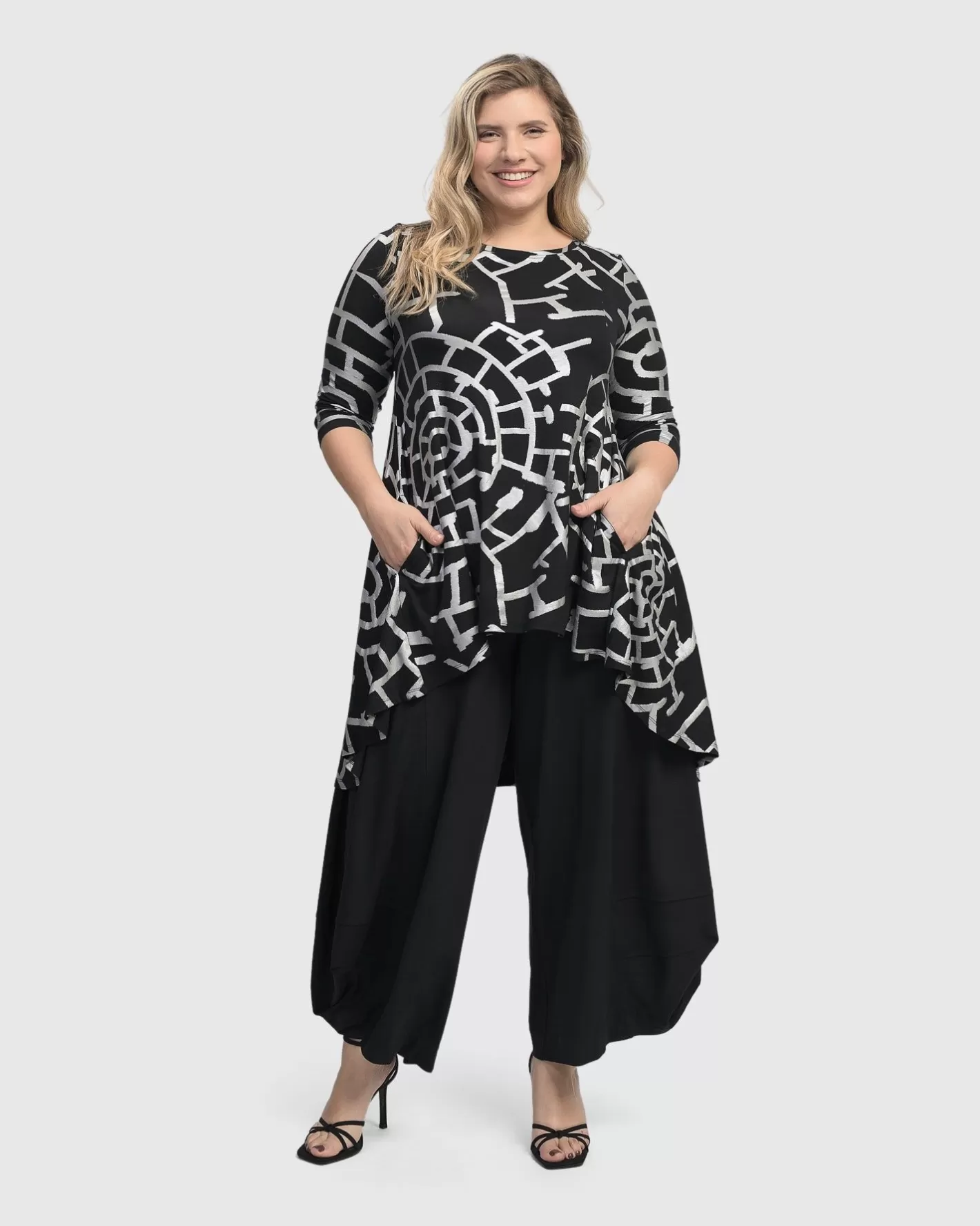 Hypnotic Hi-Lo Tunic Top, Silver-ALEMBIKA Outlet