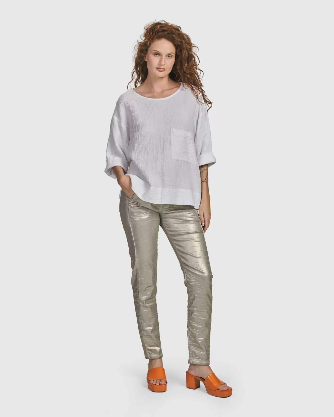 Iconic Stretch Jeans, Metallic Luster-ALEMBIKA Store