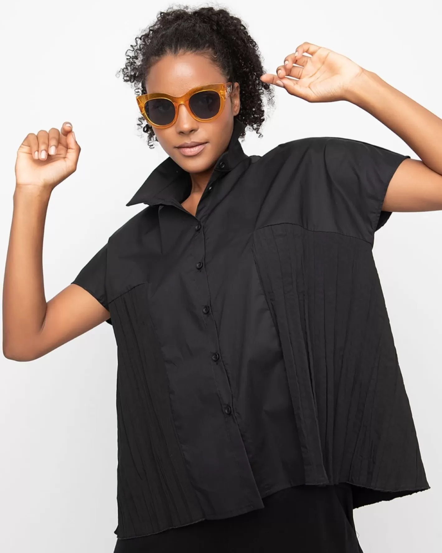 Ozai N Ku Pleated Boxy Shirt, Black-ALEMBIKA Best Sale