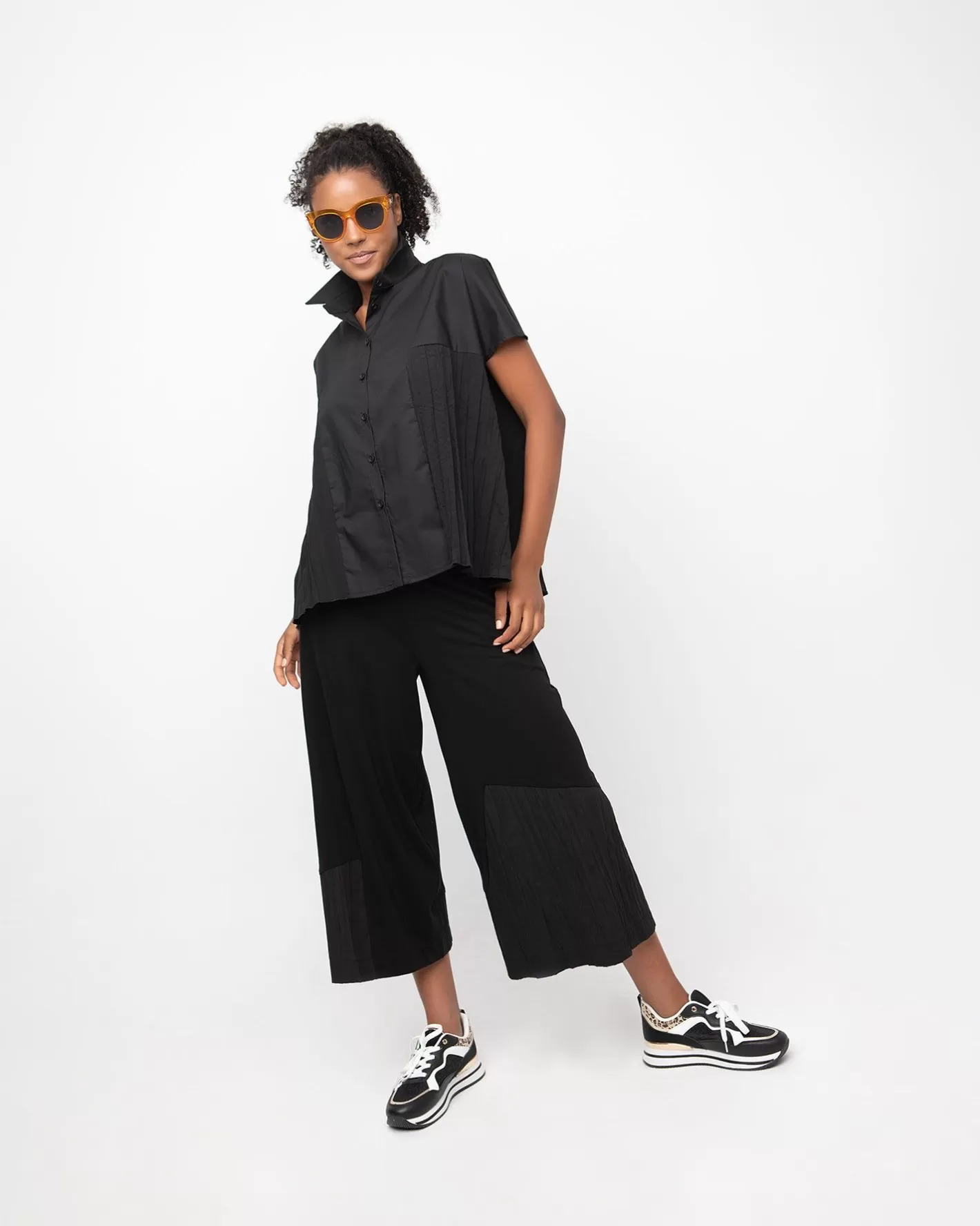 Ozai N Ku Pleated Boxy Shirt, Black-ALEMBIKA Best Sale