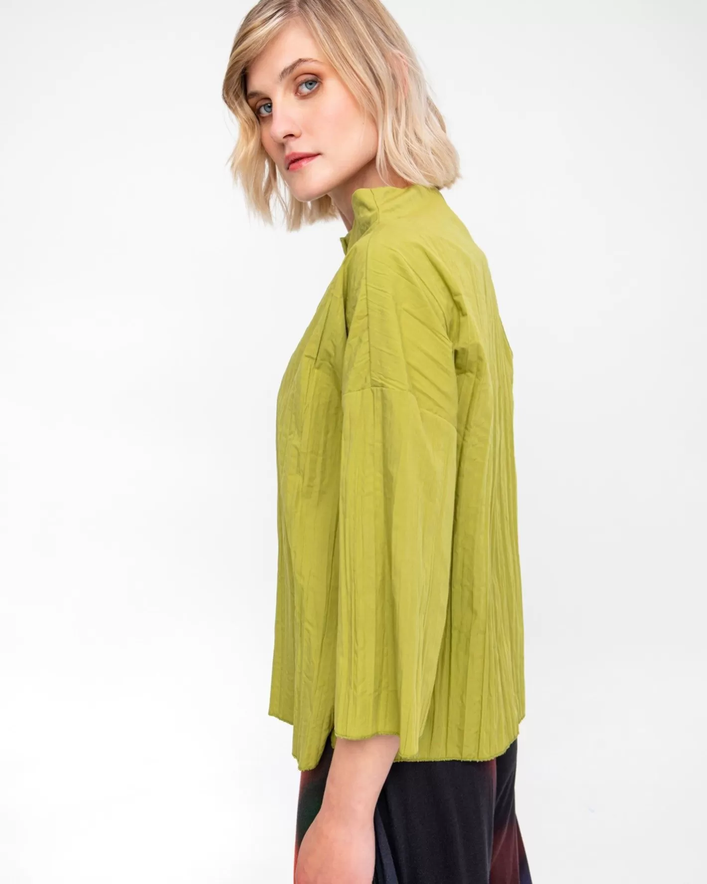 Ozai N Ku Pleated Crinkle Funnel Top, Olive-ALEMBIKA Store