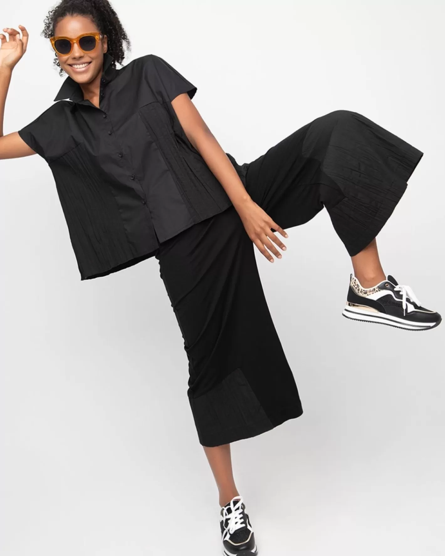 Ozai N Ku Pleated Lounge Pants, Black-ALEMBIKA Sale