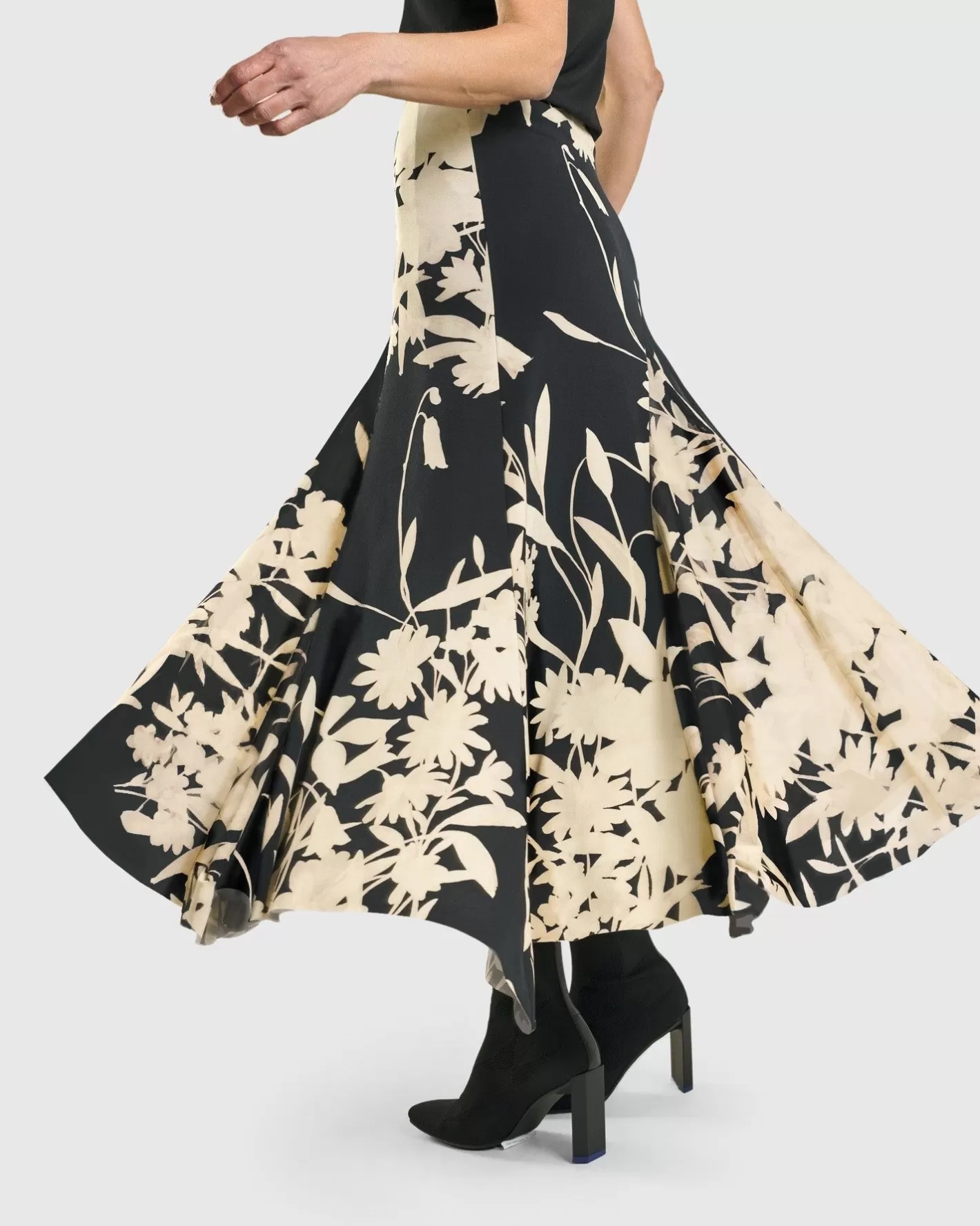 Secret Garden Swing Skirt, Floral-ALEMBIKA Shop