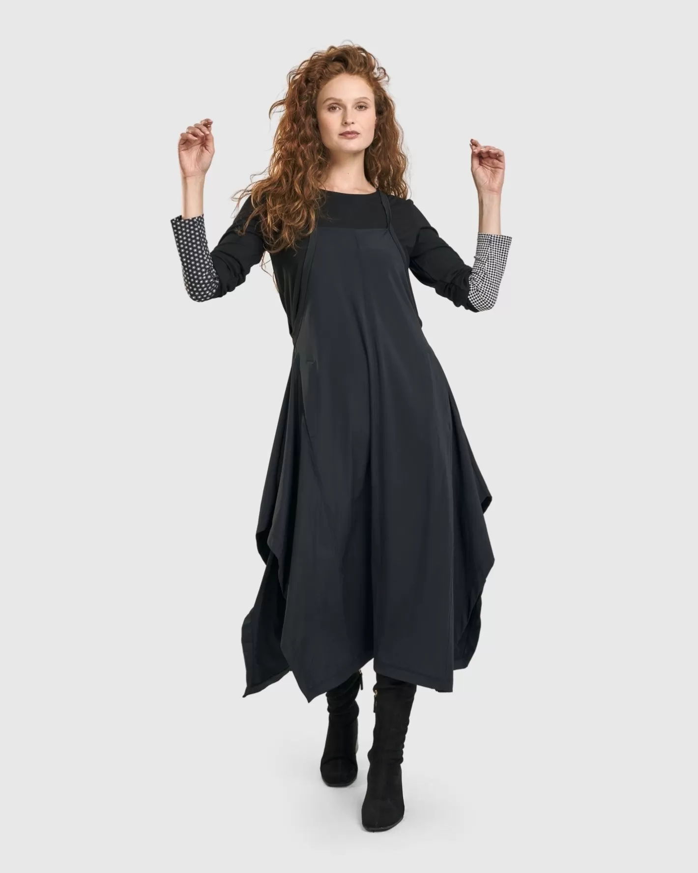 Shelley Apron Dress, Black-ALEMBIKA Shop