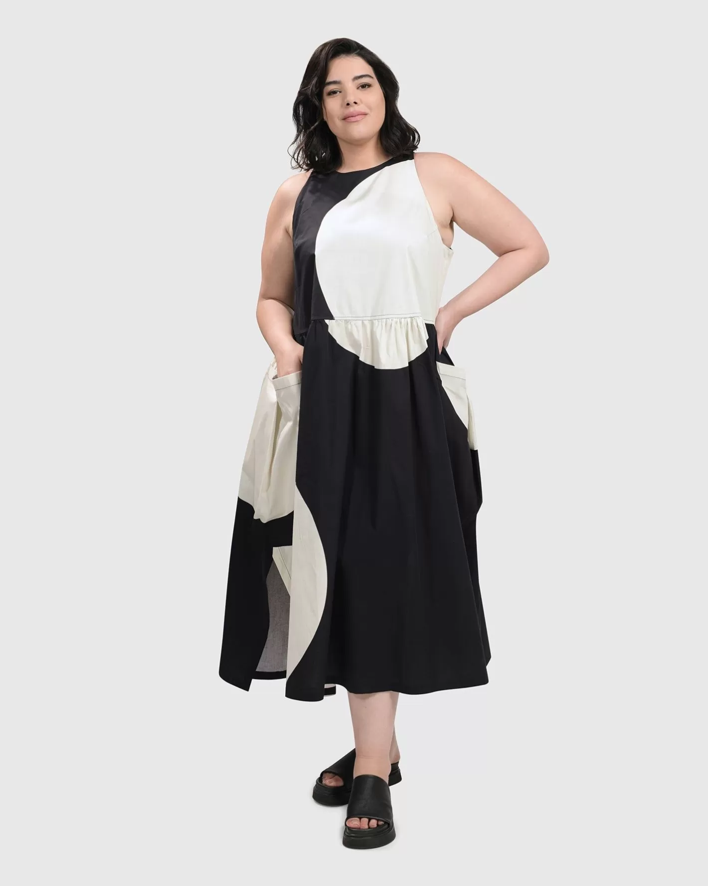 Sleeveless Maxi Dress, Black-ALEMBIKA Discount