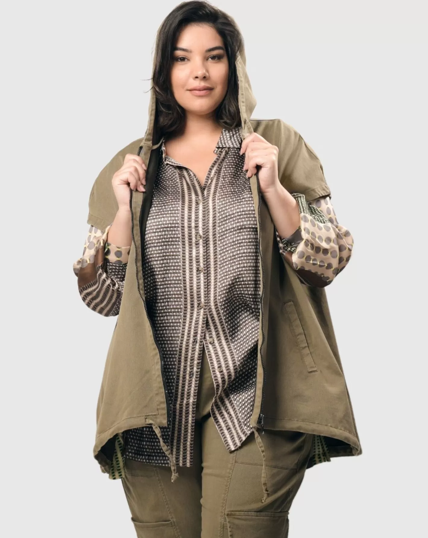 Soft Twill Drawstring Vest, Khaki-ALEMBIKA Fashion