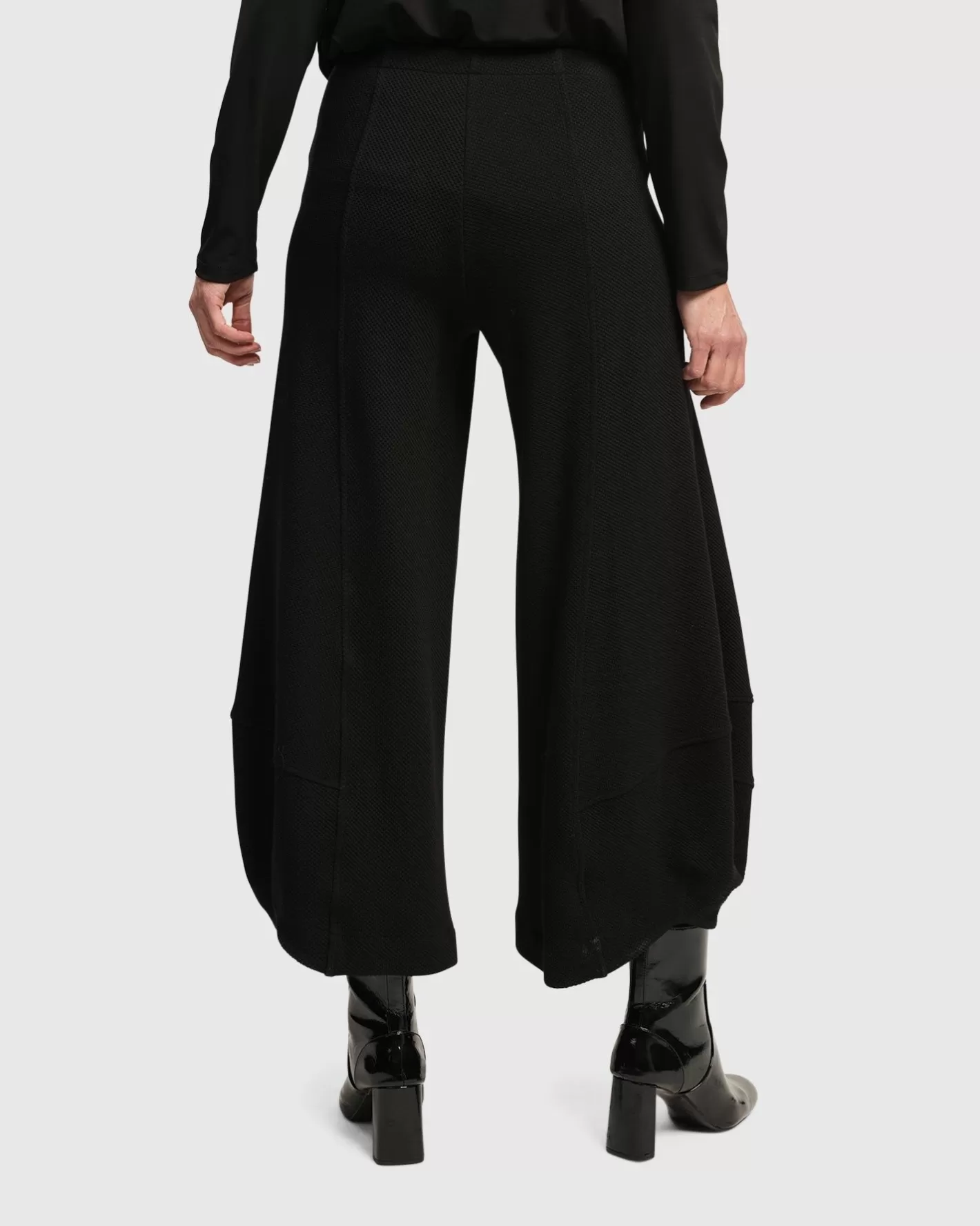 Superb Waffle Weave Punto Pants, Black-ALEMBIKA Discount