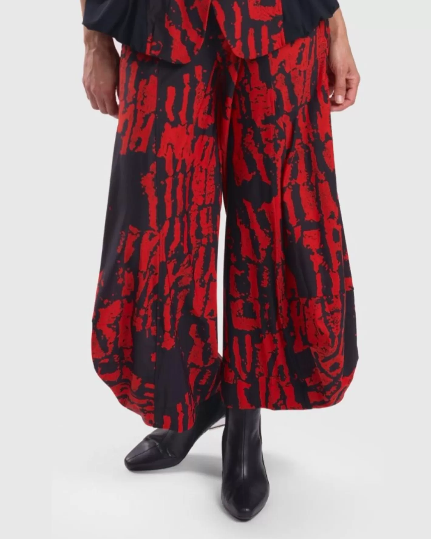 Tekbika Graffiti Punto Pants, Flame-ALEMBIKA Best Sale