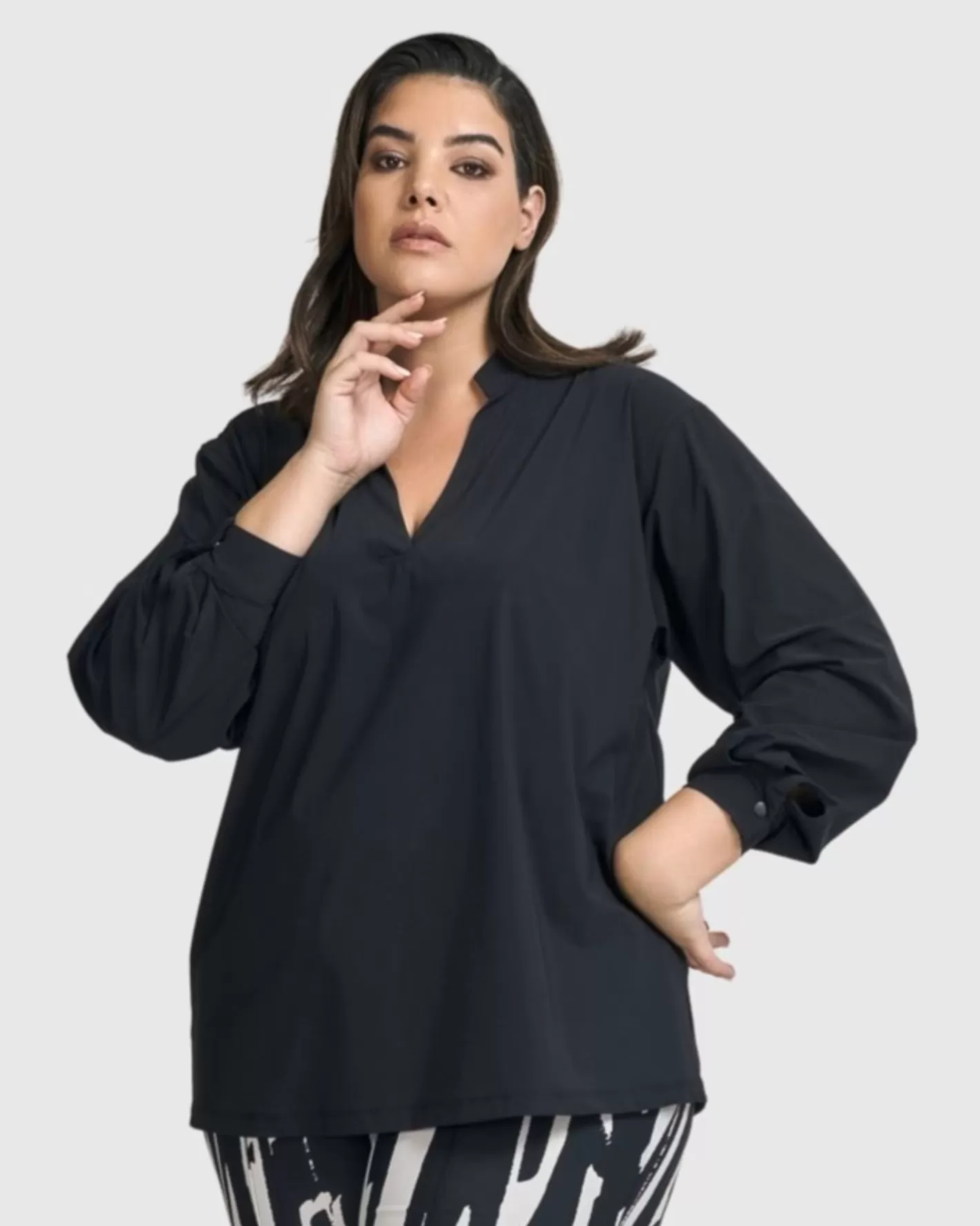 Trinity V-Neck Pullover Top, Black-ALEMBIKA Clearance