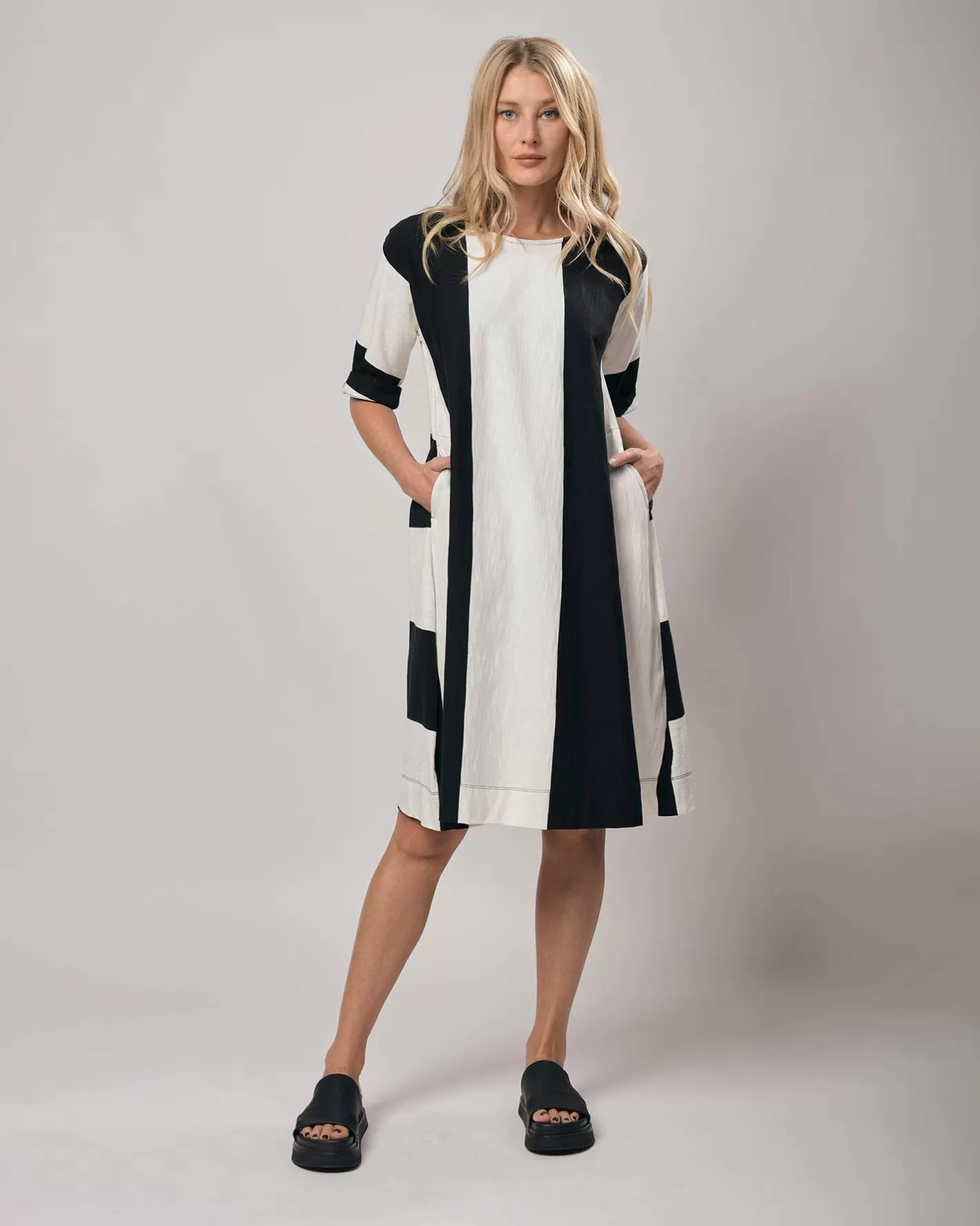 Urban Anna Stripe A-Line Dress, White/Black-ALEMBIKA Flash Sale