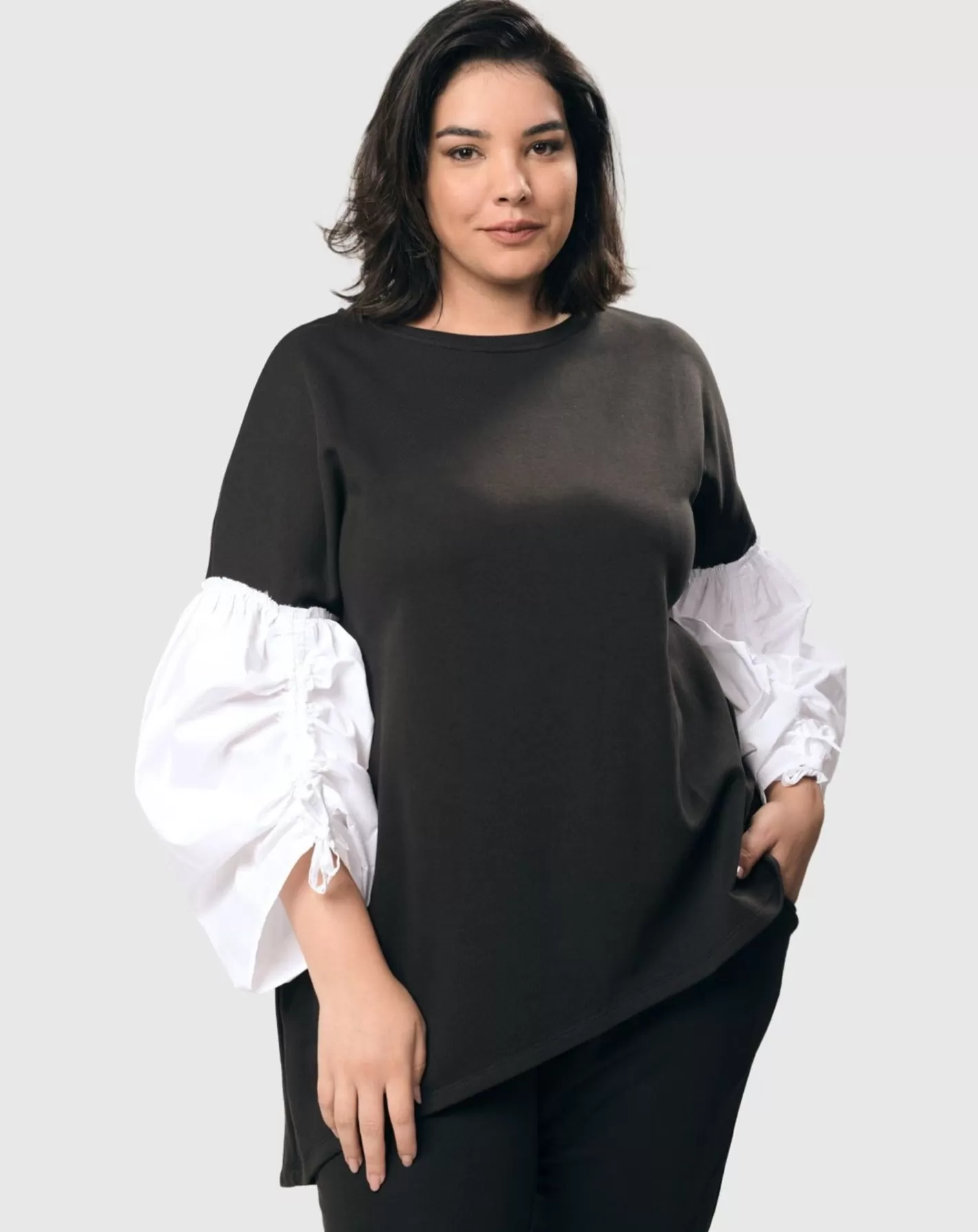 Urban Cinch Tunic Top, White/Black-ALEMBIKA Shop