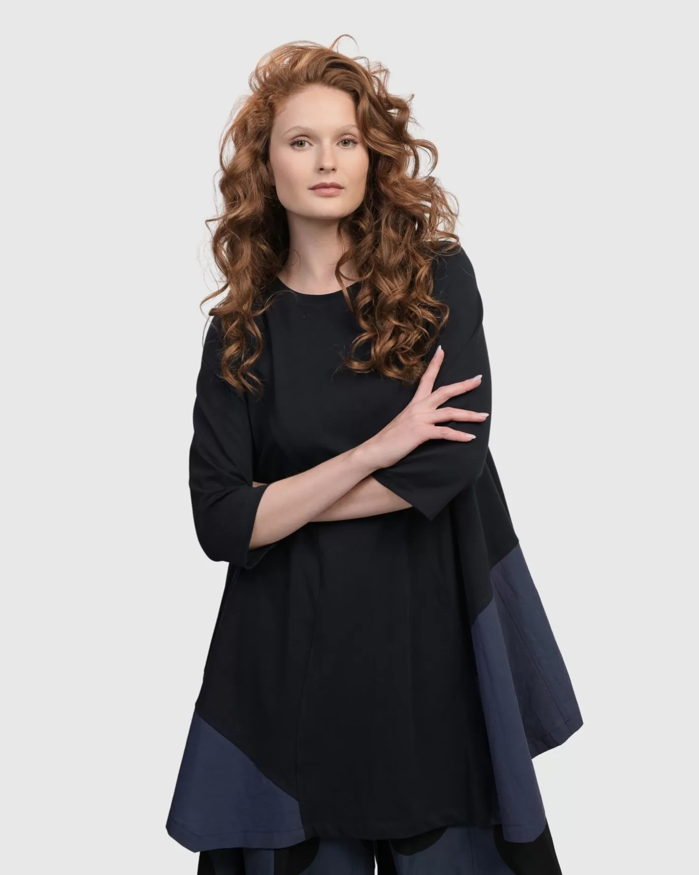 Urban Marvels Trapeze Top, Navy-ALEMBIKA Outlet