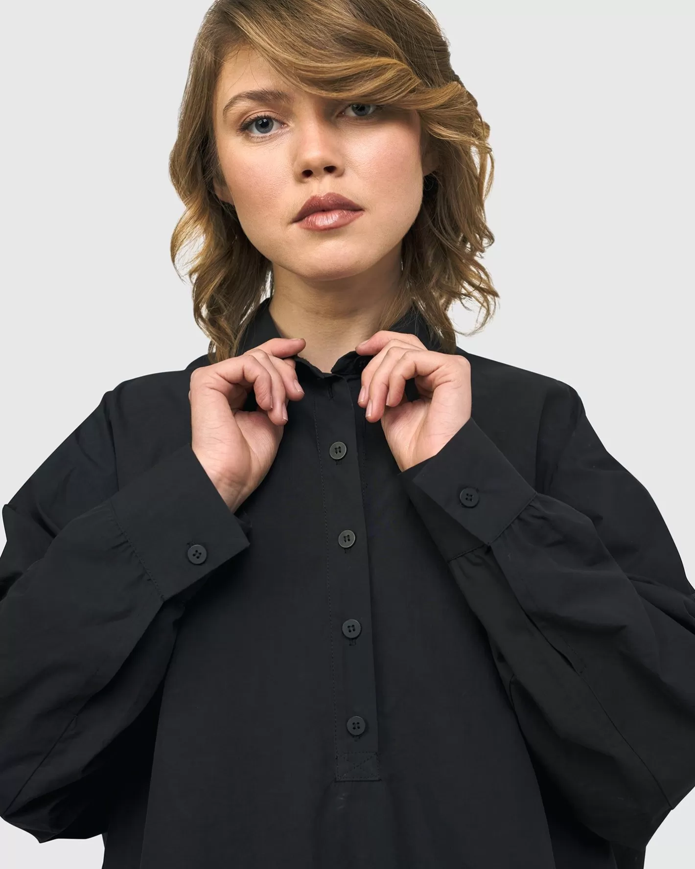 Urban Oversized Trapeze Shirt, Black-ALEMBIKA Fashion