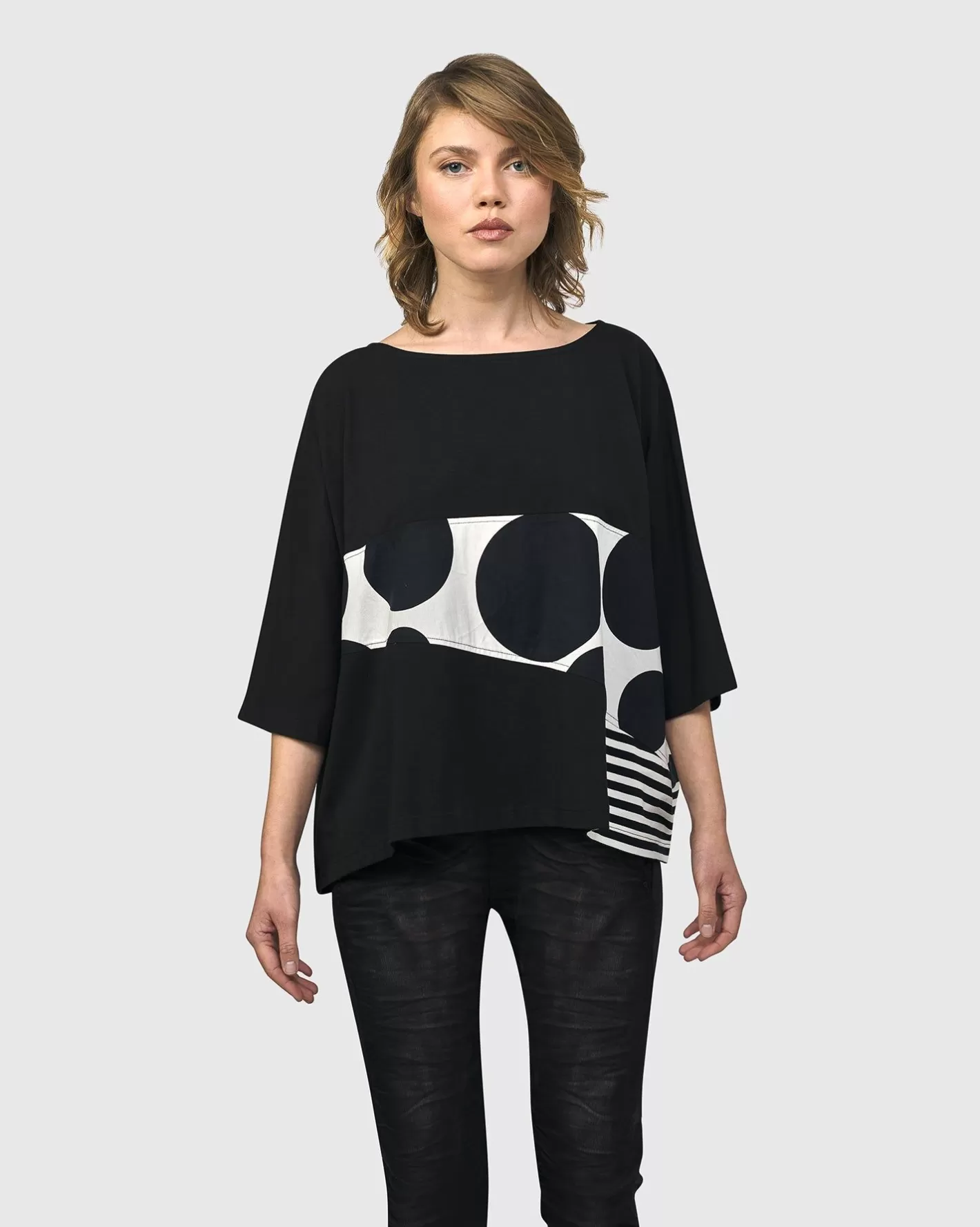 Urban Rockefeller Dots Boxy Tee, Mono-ALEMBIKA New