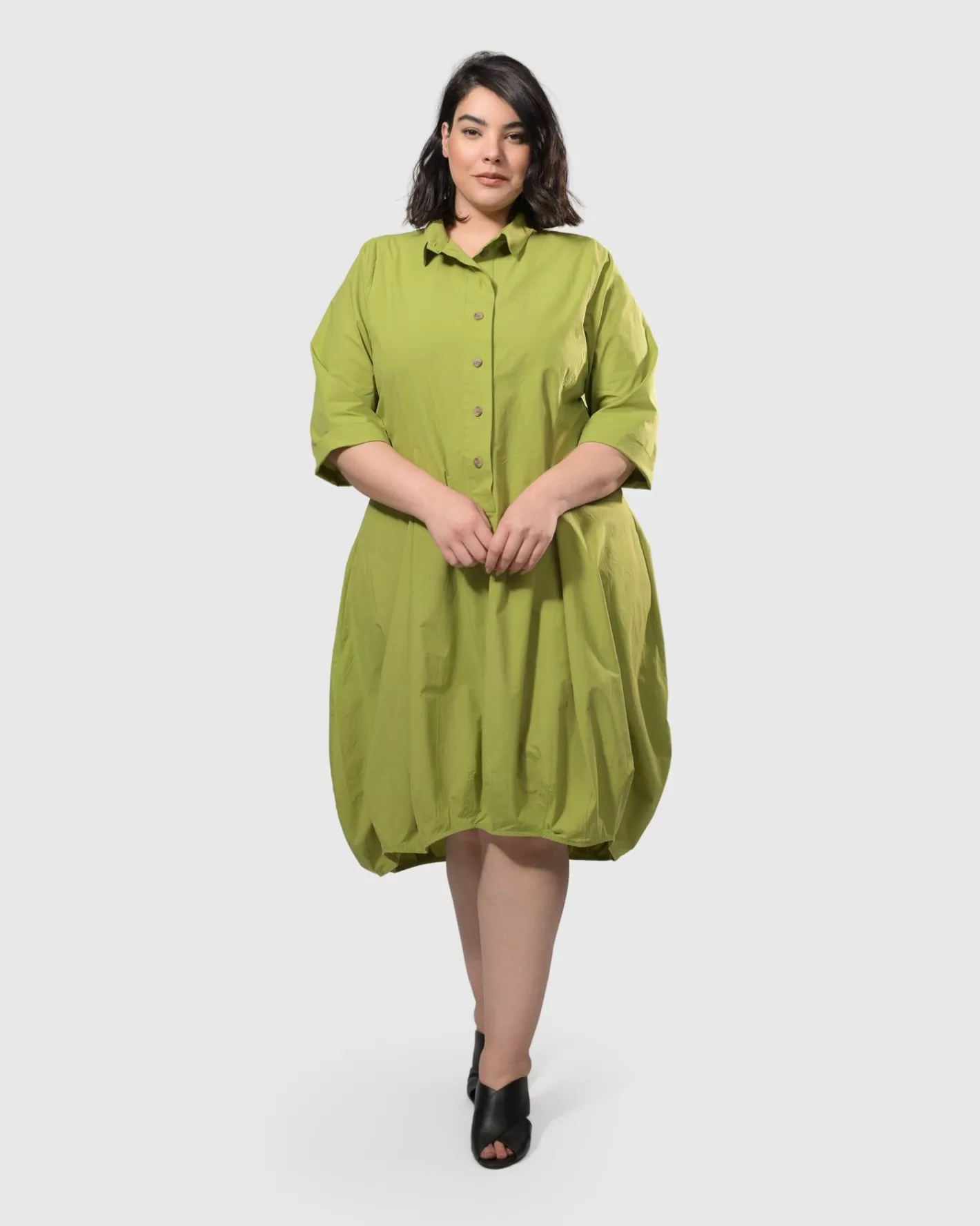 Urban Sheridan Wonderful Dress, Green-ALEMBIKA Online