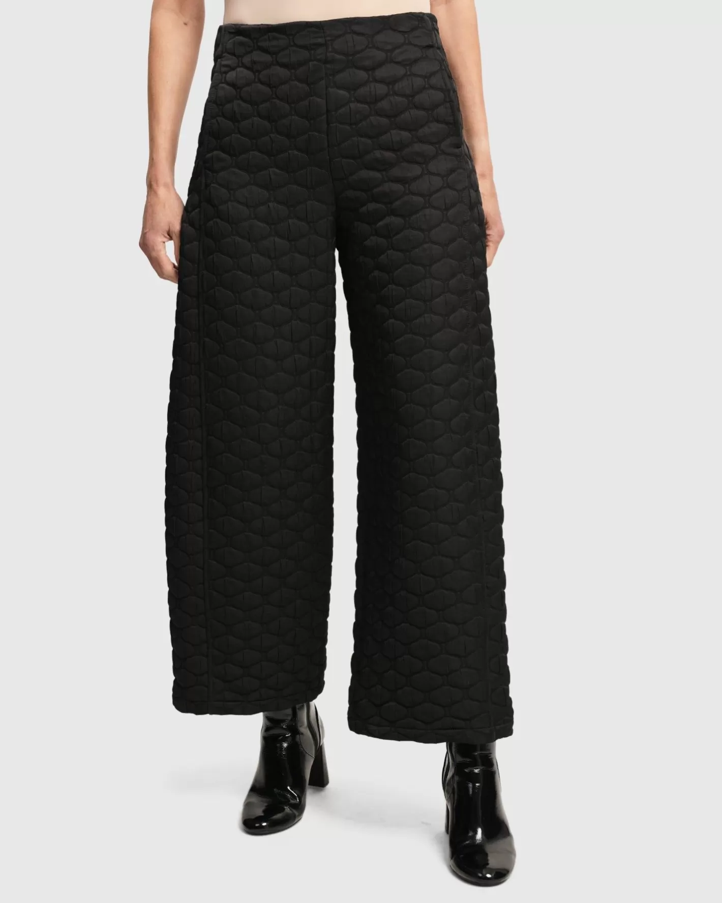 Urban Soft Punk Culottes, Black-ALEMBIKA Best Sale