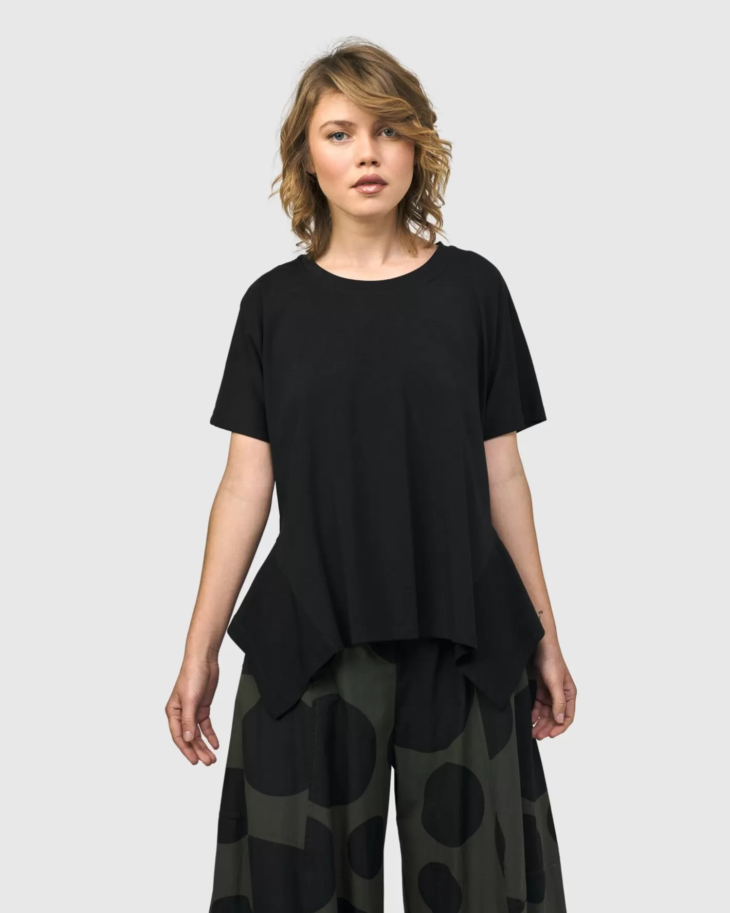 Urban Yamamoto Relaxed Top, Black-ALEMBIKA Clearance